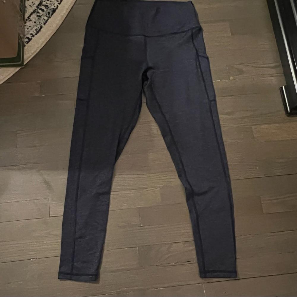 EUC-Aerie Navy leggings with pockets SZ XL